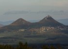 Kokořínsko  výhled z Vrátenské hory na radimův zamilovaný Bezděs : pohled z výšky
