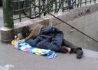 Paříž - květen 2006  lidé v Paříži : bezdomovec