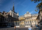 Svatá kaple s Justičním palácem : Paříž 2021, architektura, brána, kostel