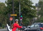 Ze života v Paříži : Paříž 2021, _abstraktní, cyklista, doprava, kolo, lidé, předmět
