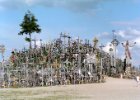Šiauliai - hora křížů  Litva - Hora křížů : Petrohrad a Pobaltí, kříž, předměty