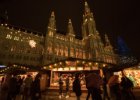 Trhy u radnice : Vídeň, noční, vánoční výzdoba